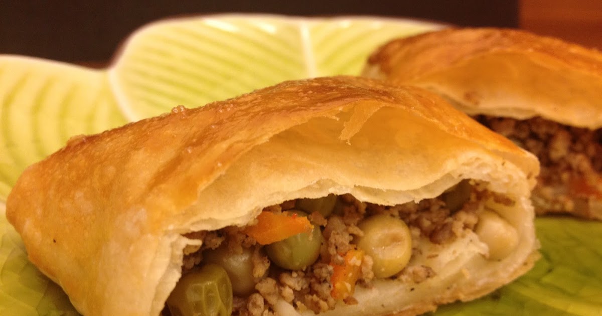 tavuklu garnitürlü bohça börek