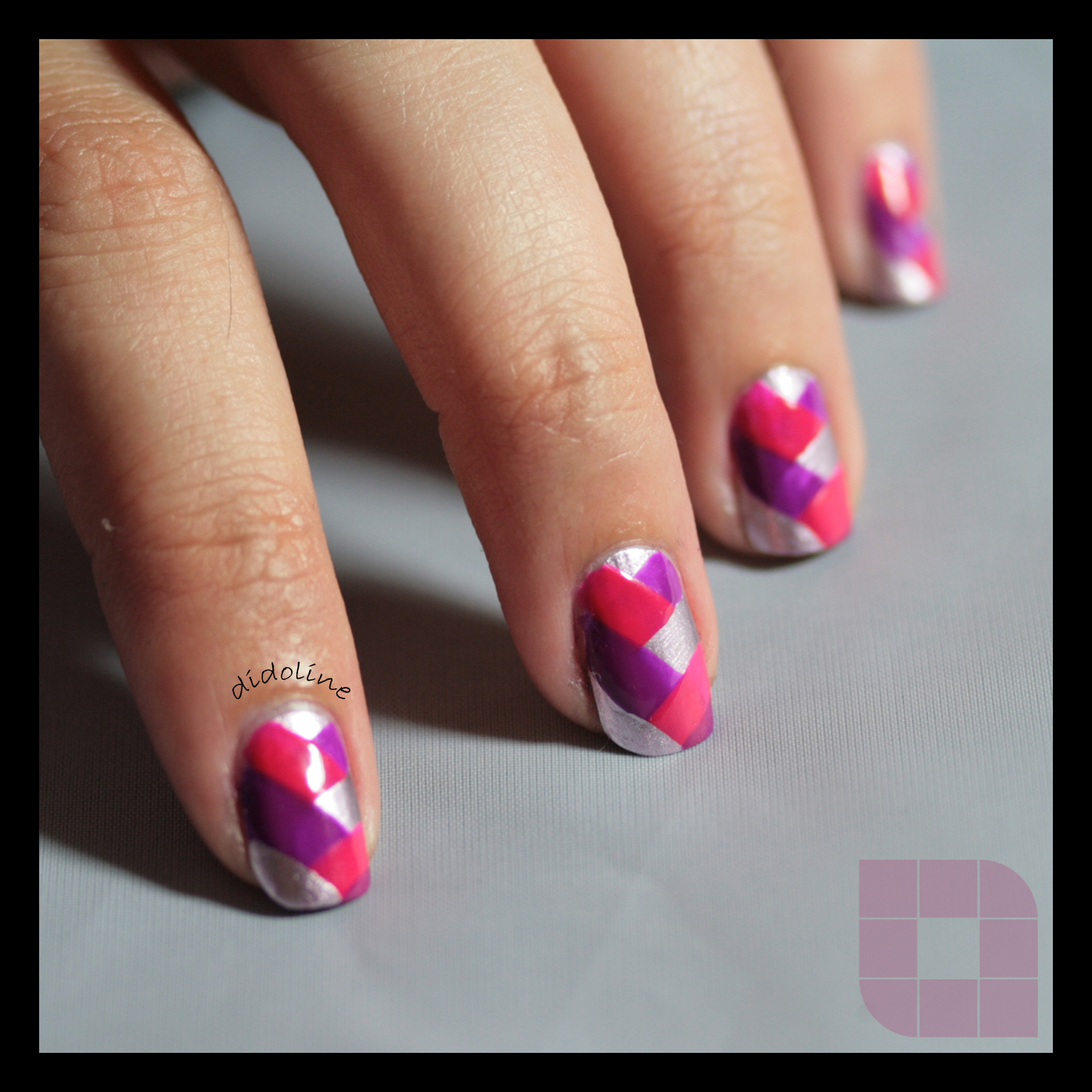 Didoline's Nails (en): The Sunday Nail Battle - Braided Nails