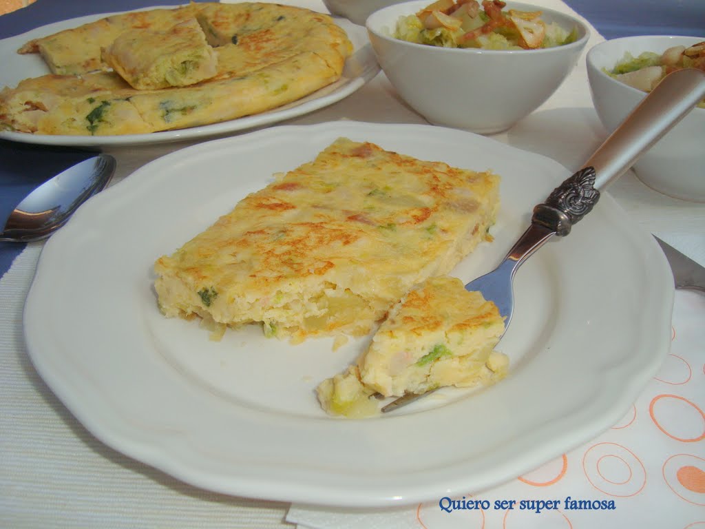 QUIERO SER SÚPER FAMOSA Tortilla de col y judías blancas