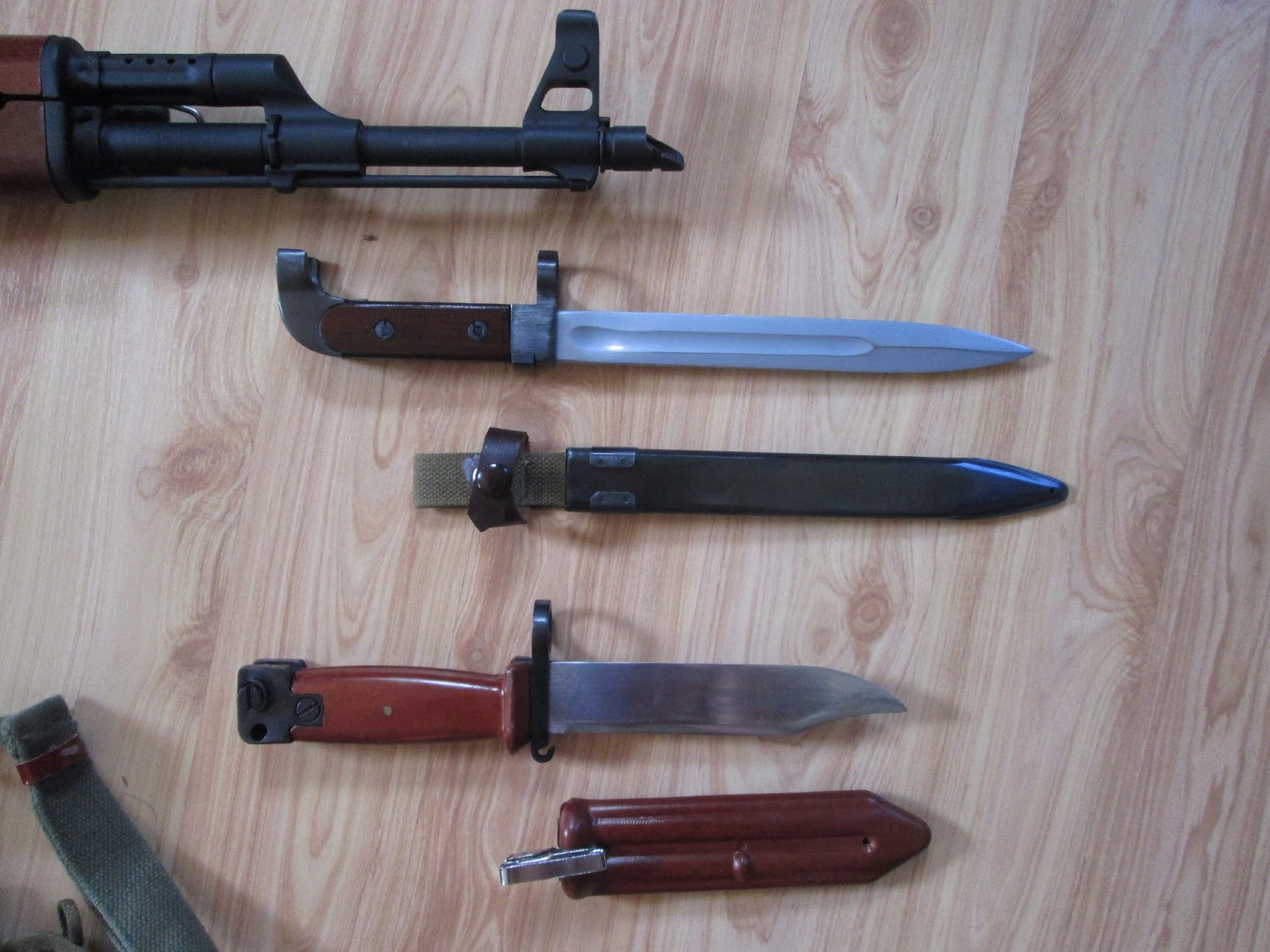 The Chinese AK-47 Blog: Chinese AK-47 Bayonets, Type 1, and Type II