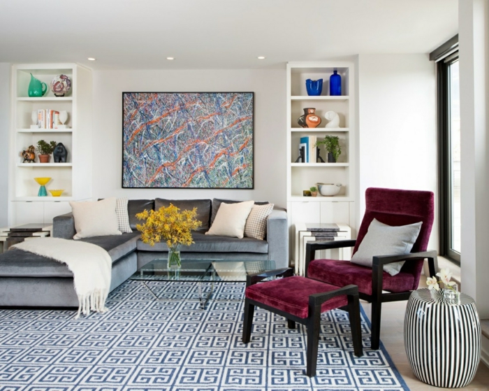 Decorating small living room