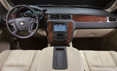 Meu V 233 Io V8 Chevrolet Suburban Ltz