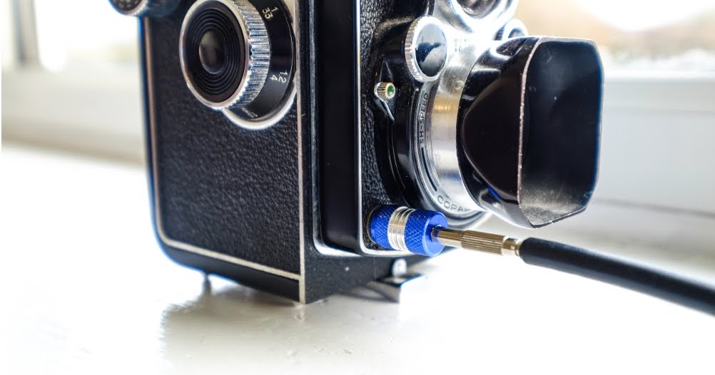 CHEAP DIY cable release adaptor for TLR Yashica, Nikon and Leica
