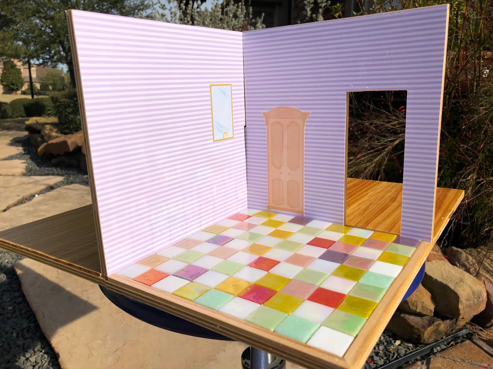 Folding, Portable Dollhouse