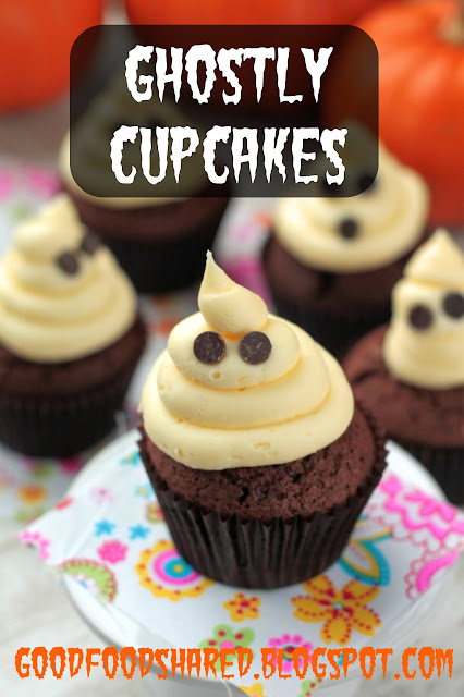 A simple Hallowe'en Treat that all the family can help make, a soft chocolate cupcake with vanilla buttercream ghosts!!! goodfoodshared.blogspot.com