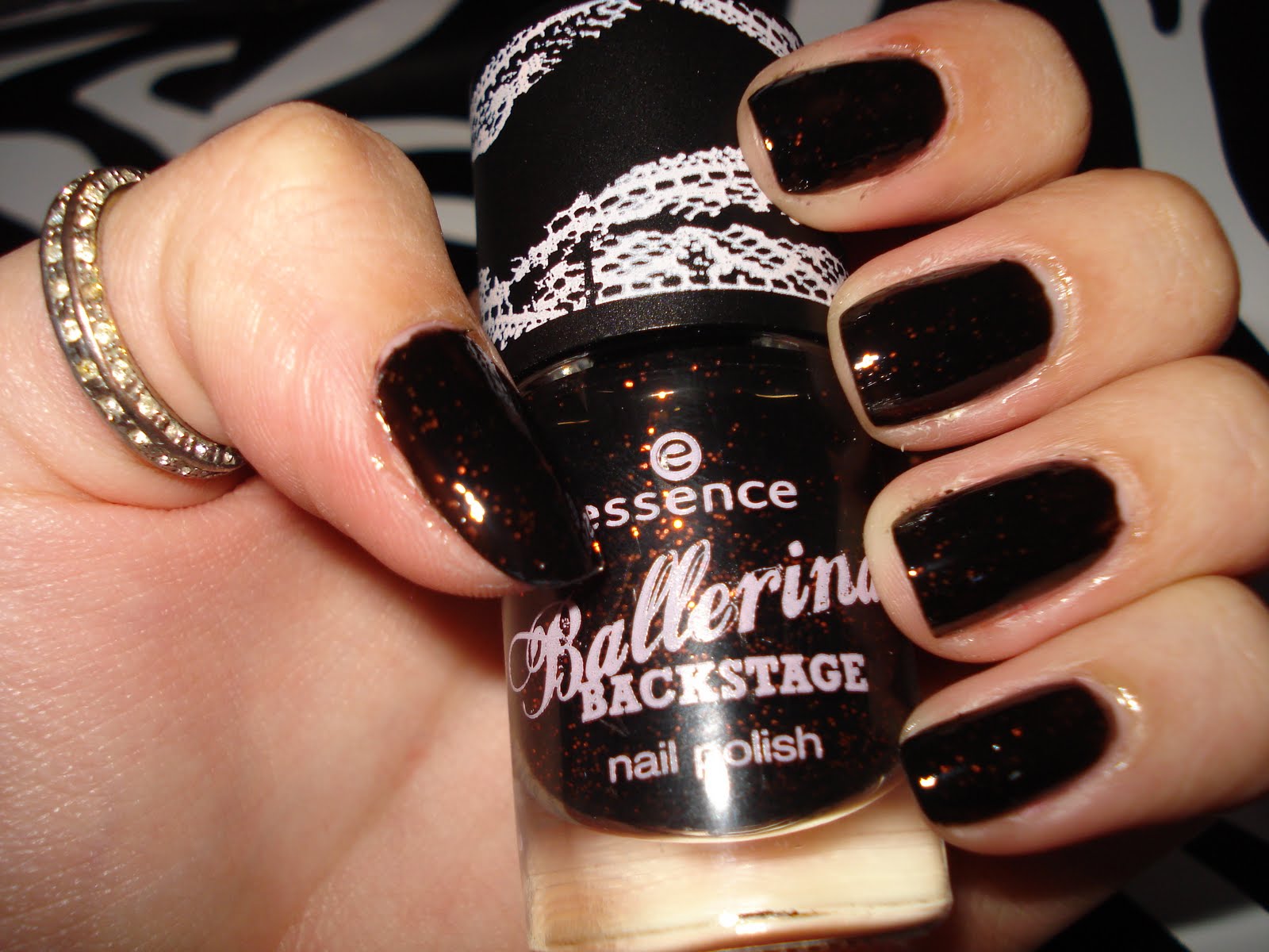 Betty Nails: Red Backstage : Black Ballerina