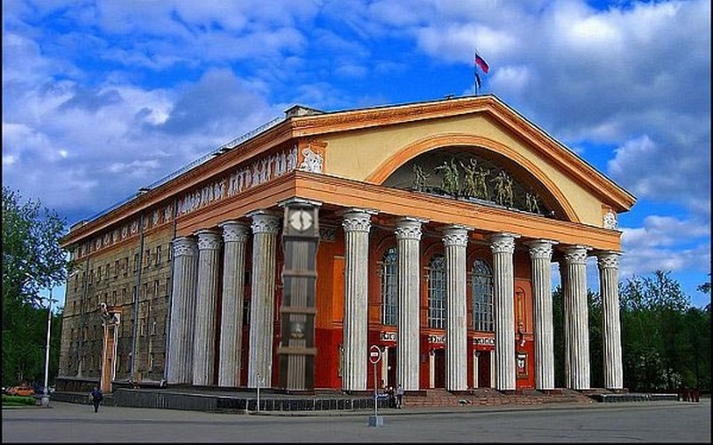 Музыкальный театр петрозаводск. Русский драматический театр петрозаводск. Музыкальный театр петрозаводск театр. Музыкальный театр петрозаводск. Театр на кирова петрозаводск.