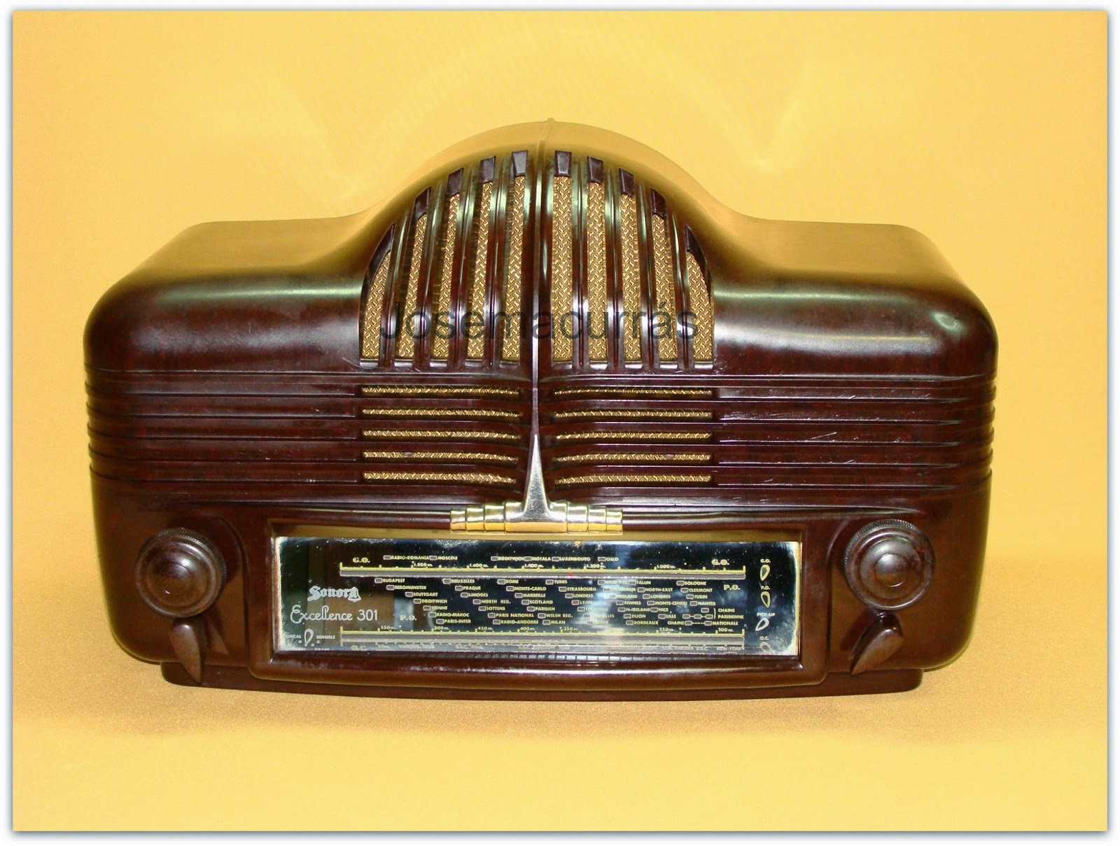 Radios de Válvulas JoseMaCurrás (Radios Antiguas) Radio Francesa