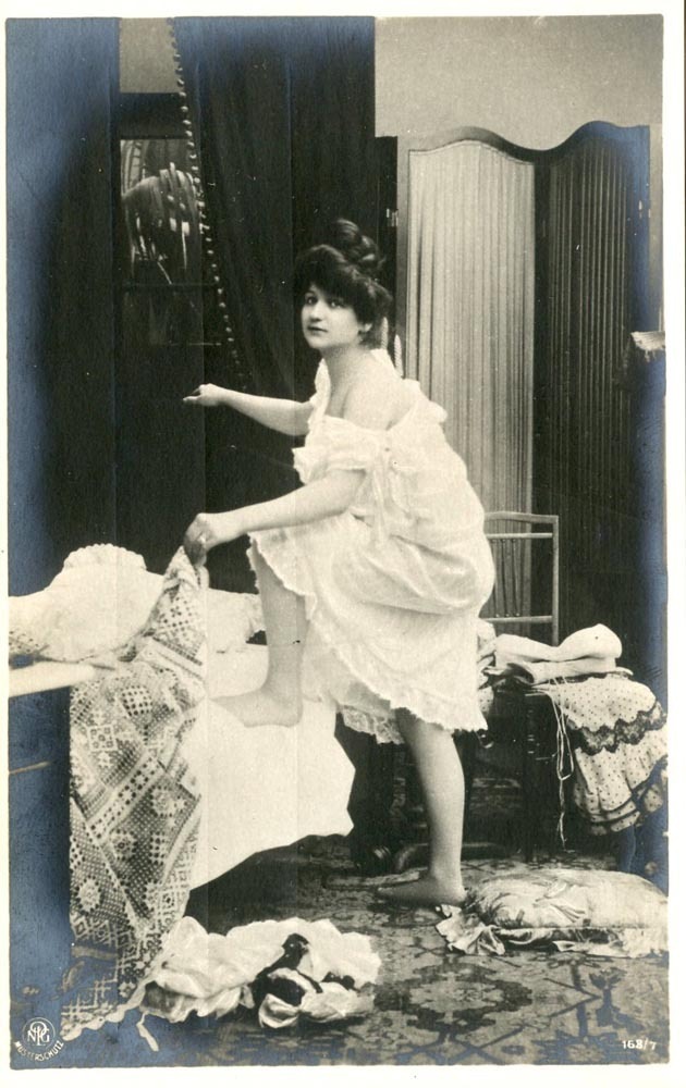 I LIKE the things I LIKE!: A woman undresses! Early 1900s.