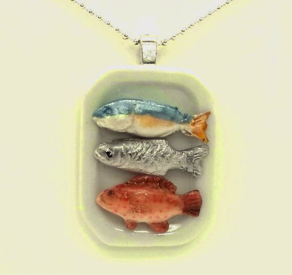 https://www.etsy.com/listing/125390943/fish-plate-necklace-renaissance-medieval?ref=shop_home_active_7