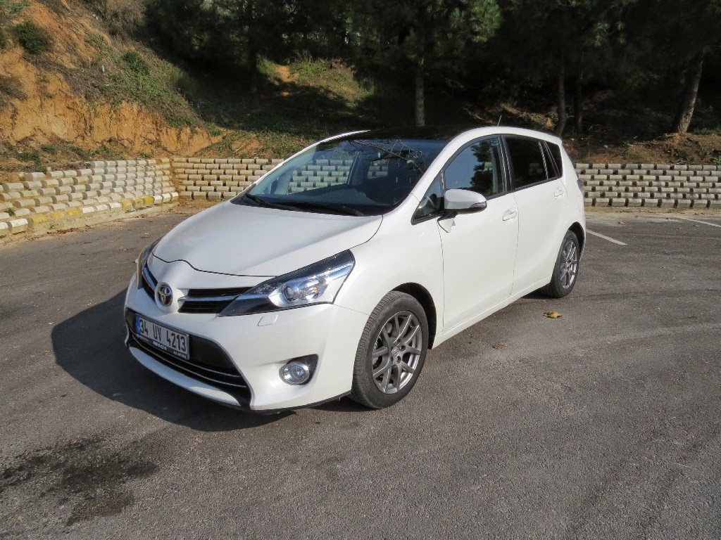 Toyota Corolla Verso 1997