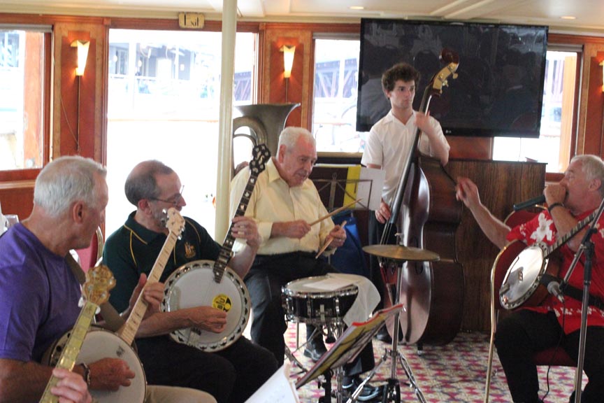 Sydney Banjo Band JAZZ...Banjo!!! The Sydney Banjo Band has a