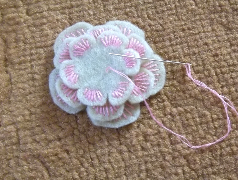 How To Make Felt Flower Brooch Nimble Fingers Zone