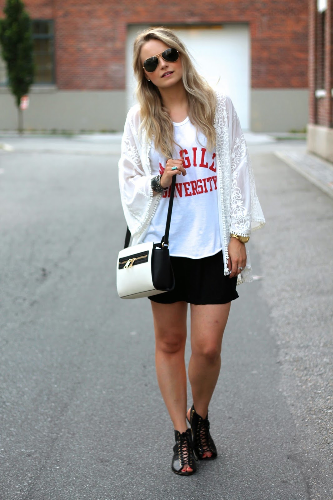 UNIVERSITY TEE AND LACE | ANDREA CLARE