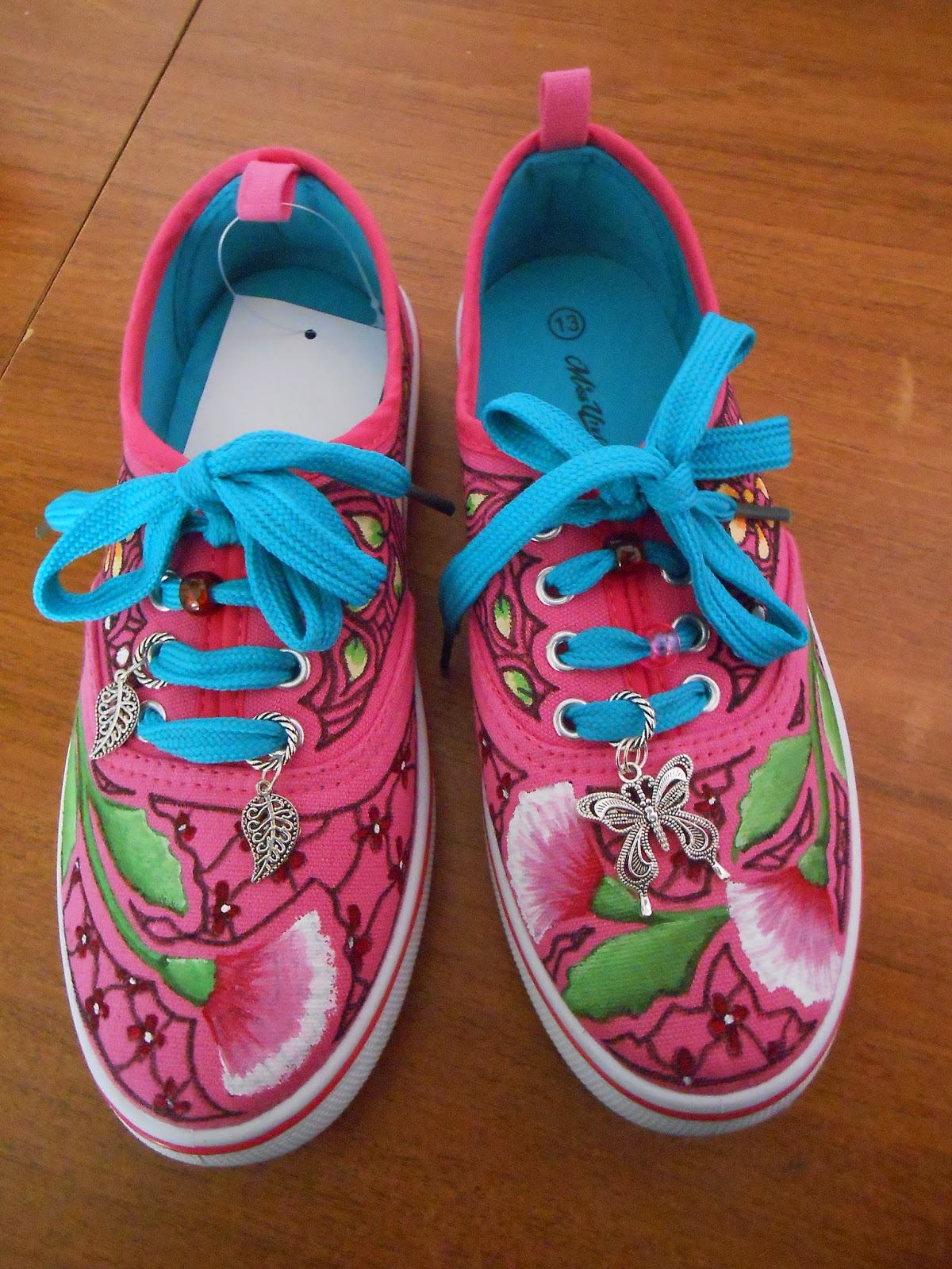 Creative Doodling with Judy West: Painting Canvas Shoes