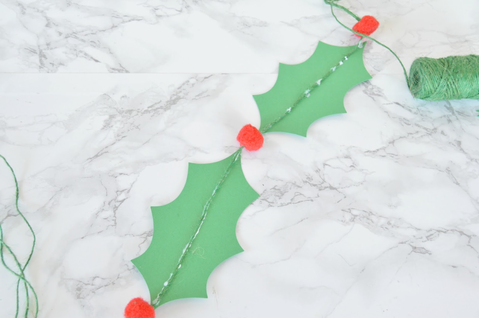 Vikalpah DIY Holly Garland