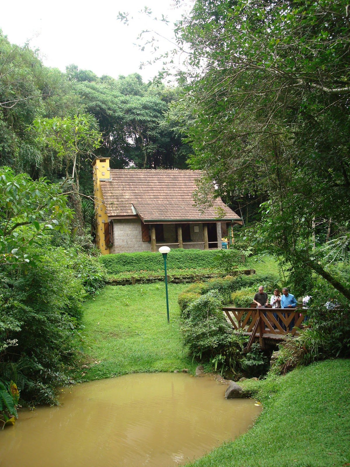 Aventuras & Gulas BOSQUE DO ALEMÃO