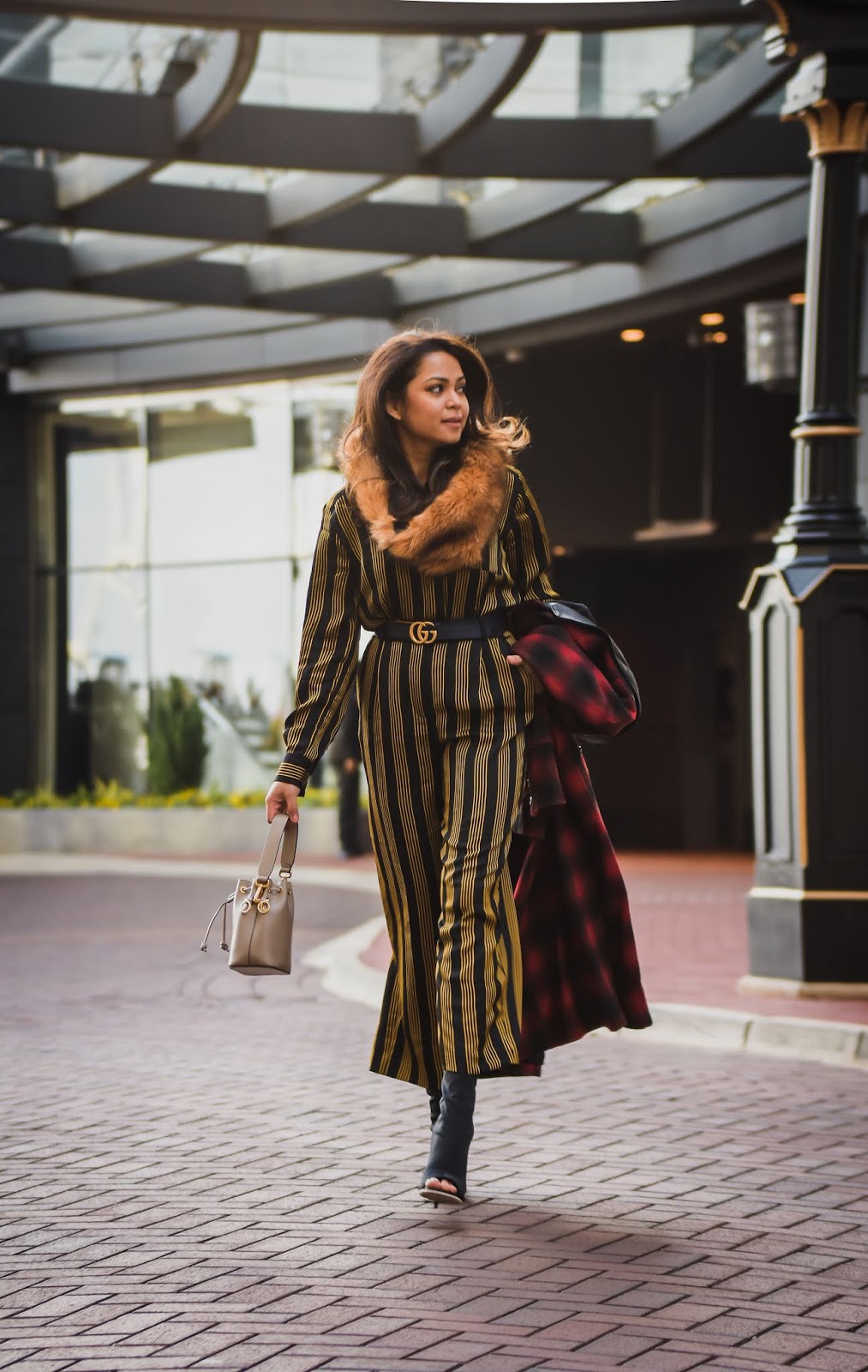 how to wear separates, black adn gold outfit, print mixing outfit, party ready, office party outfits, &other stories pant and blouse, street style, baltimore trip, thungs to see in baltimore, myriad musings how to wear separates, black adn gold outfit, print mixing outfit, party ready, office party outfits, &other stories pant and blouse, street style, baltimore trip, thungs to see in baltimore, myriad musings