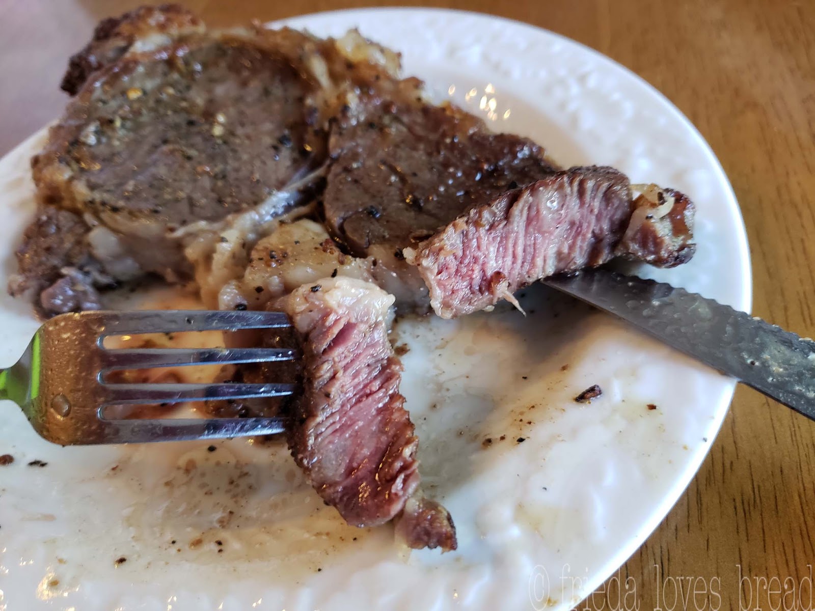 Sous vide function on my instant pot absolutely rules. Made some ribeyes. :  r/instantpot