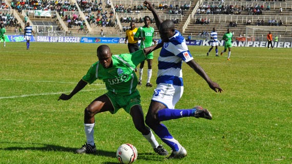 Ligas Complejas: Premier League de Kenia 2003/04