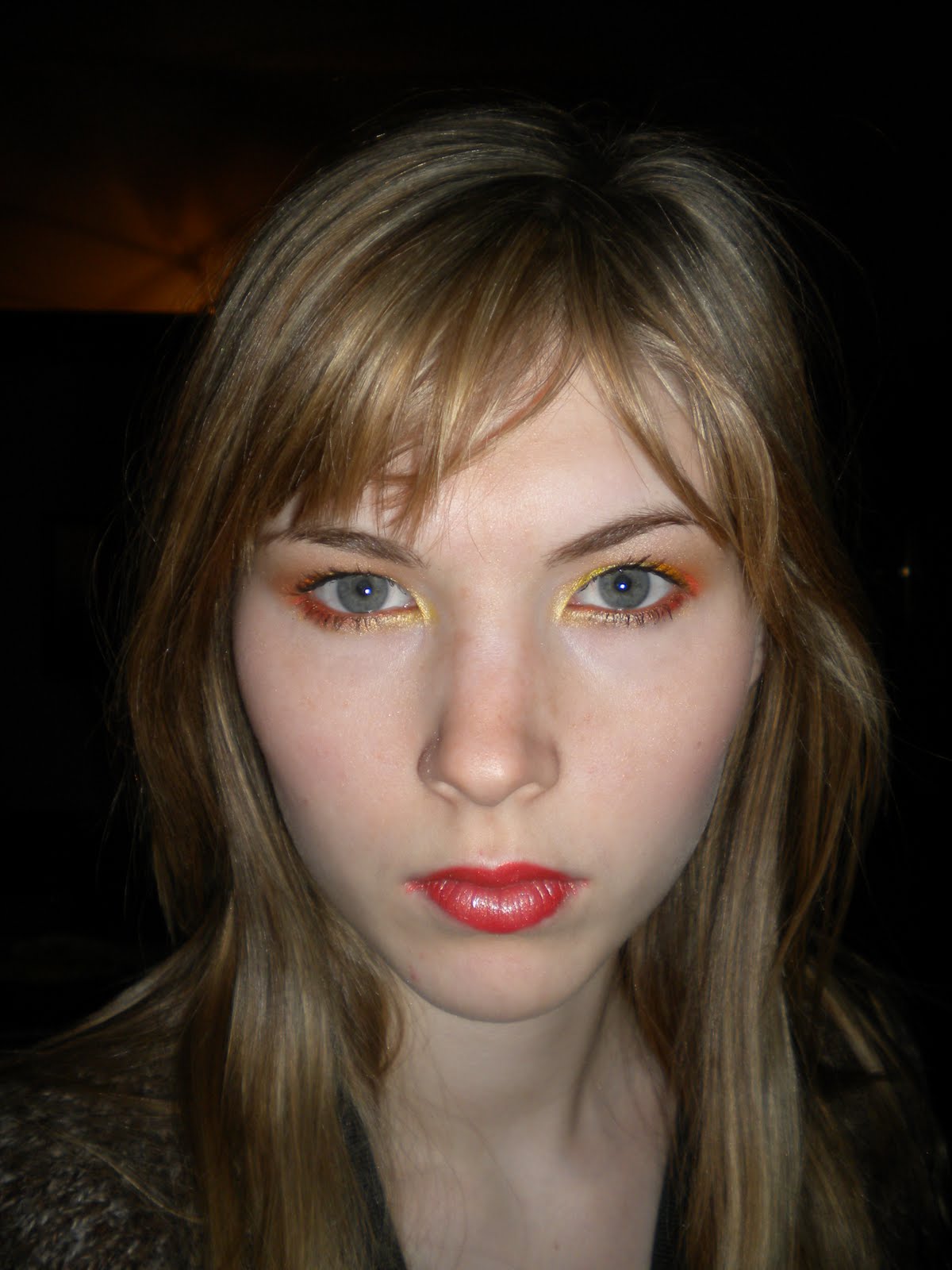 All Day I Dream Of Makeup: April 2011