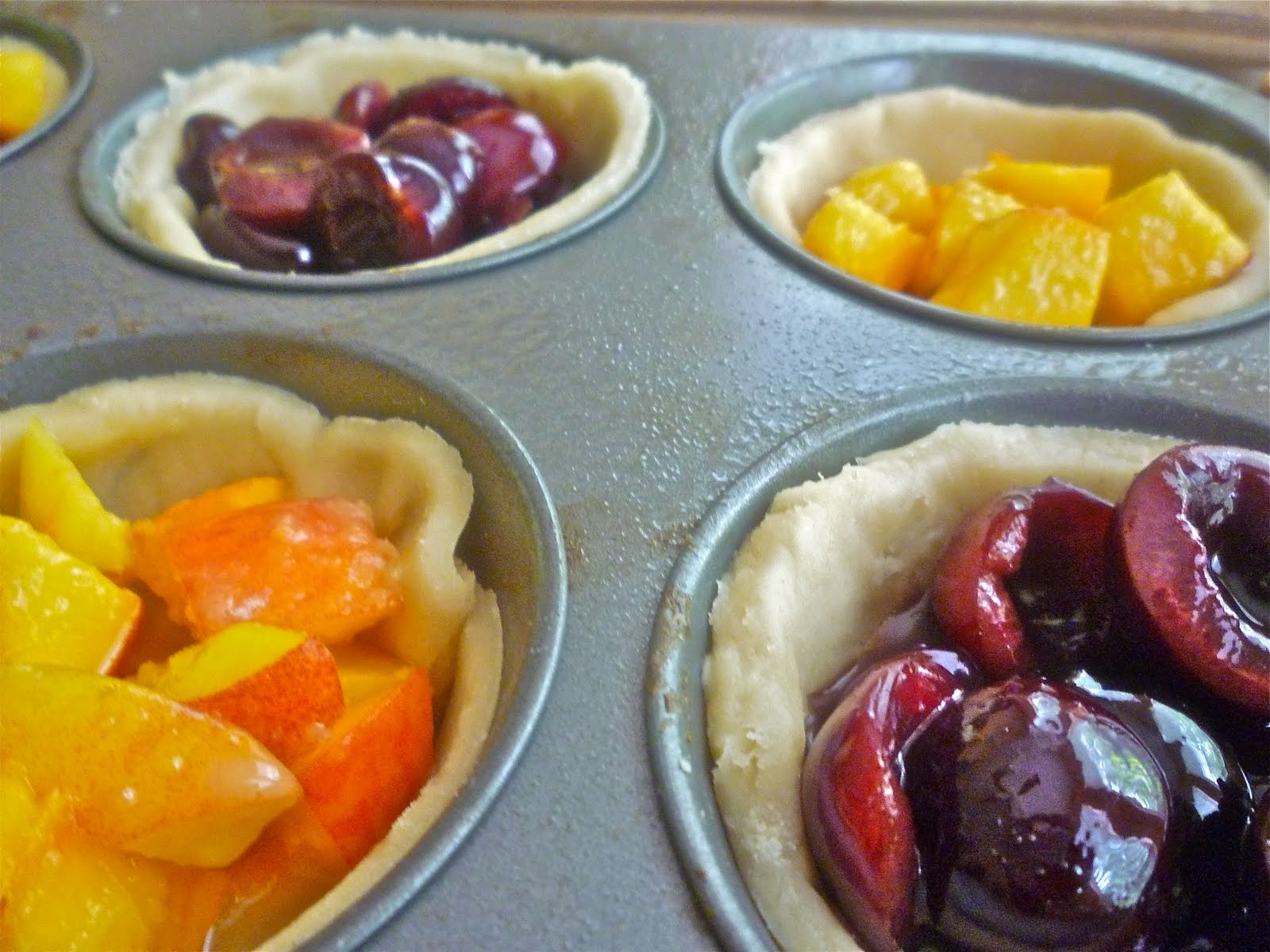 Little Kitchen, Lovely Food. Mini Fruit Pies