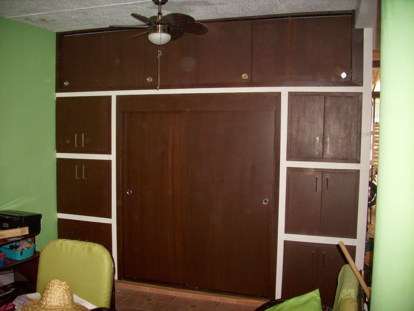 Mis trabajos en madera: Puertas de cocina y puertas para deposito tipo