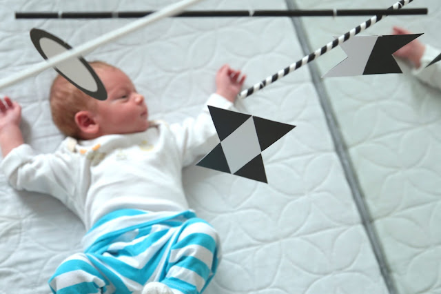Die Montessori Mobiles Eine Zusammenfassung Und Ein Erfahrungsbericht Eltern Vom Mars