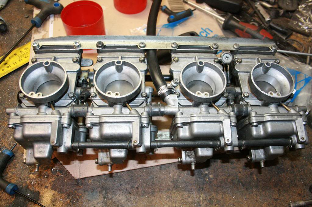 Greasy Greg Carb boring 101