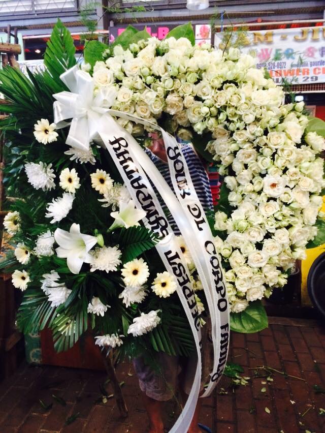 Which Flowers To Send For Sympathy Vase Arrangements (Sympathy) Fleurtatious Floral Design