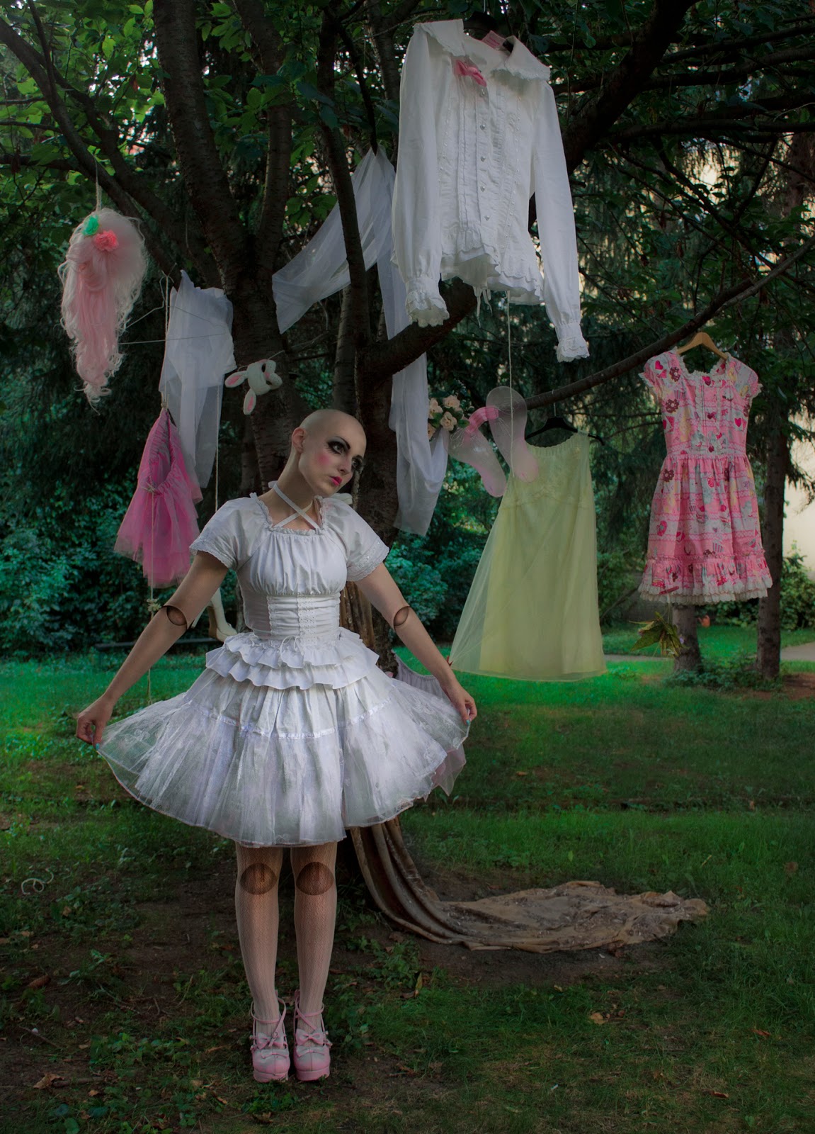 KK´s Boudoir Dress Up Doll (Photoshoot)