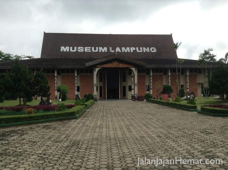 Happy Holiday in Lampung  Museum Lampung 
