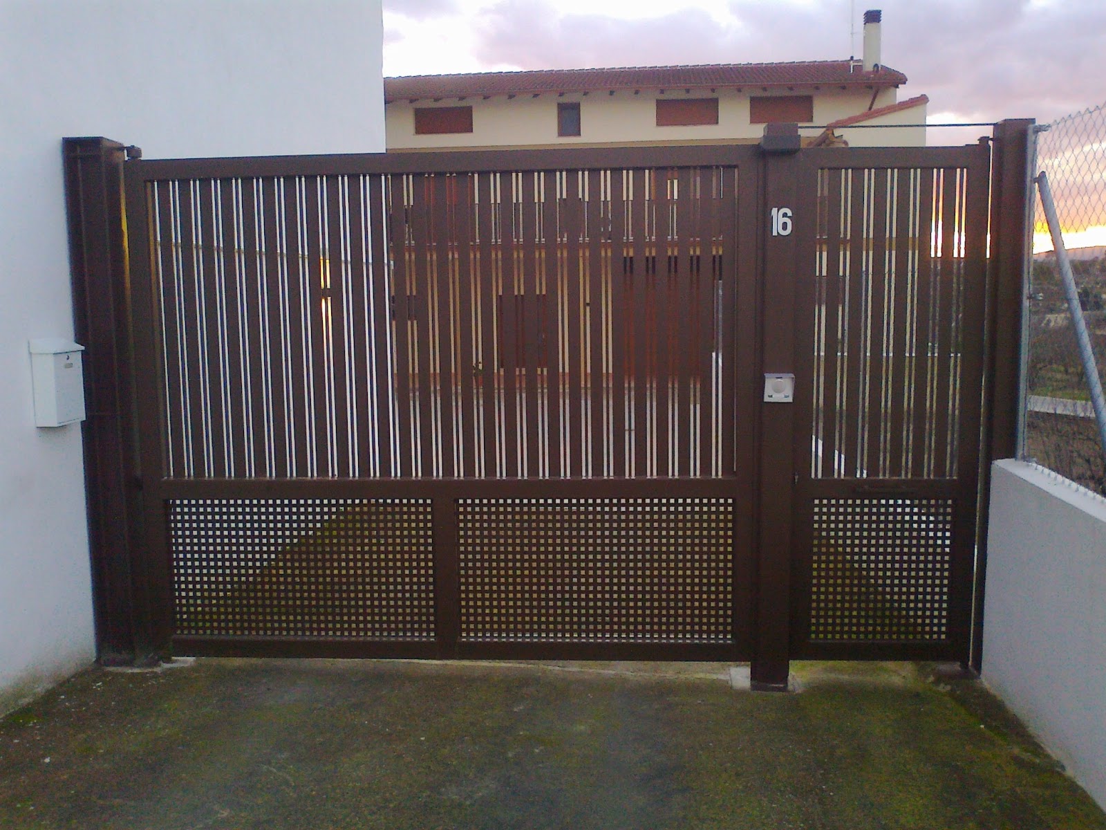 Carpinteria Metalica Forja Coybe: 2013-05-19