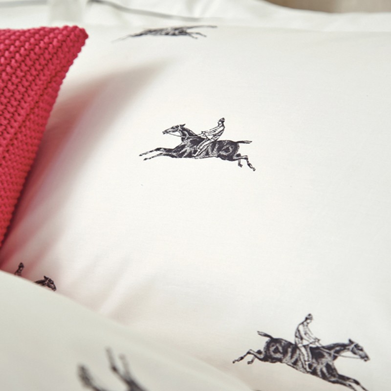 'Joules' Horse Play Bedroom style...