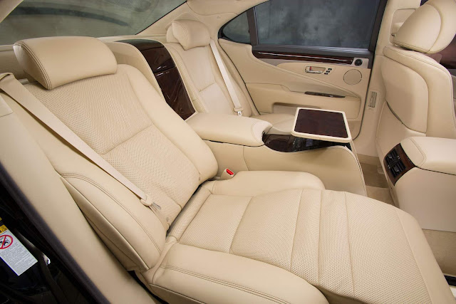 Lexus LS 460 2013 - interior