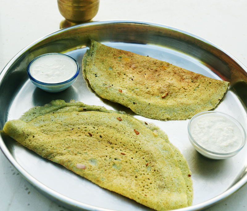 Andhra Pesarattu/ Moong Dhal Dosa Recipe