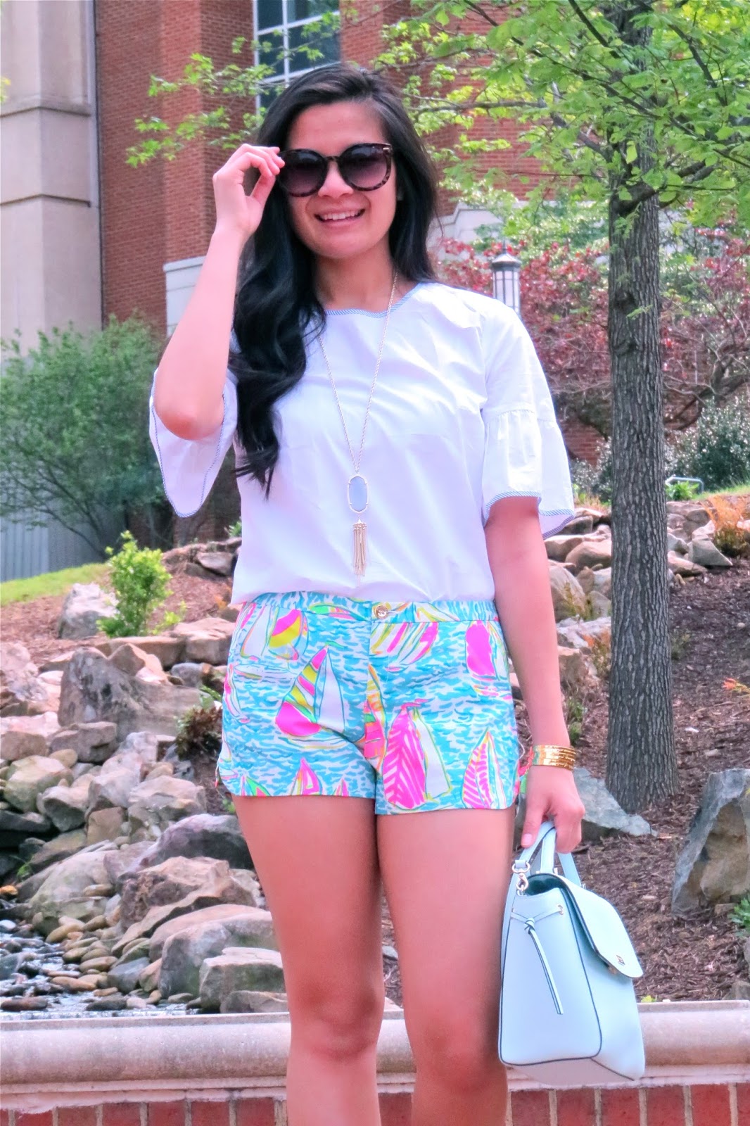 How_to_style_lilly_pulitizer_shorts