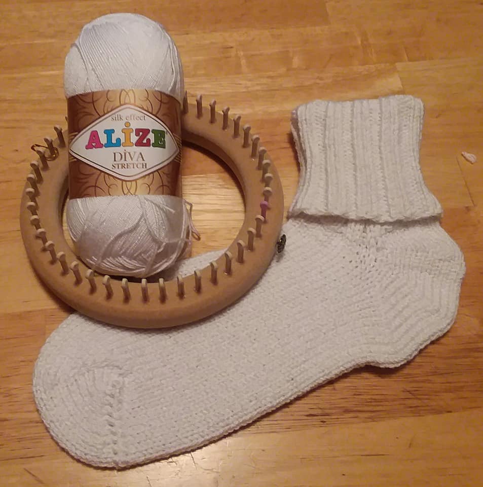 The Loom Muse Any Heel, Any Toe, Any Sock, Any Time, Loom It!!!