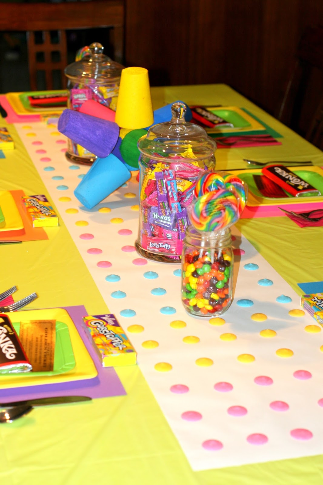 Invite and Delight: Willy Wonka Party - It's Candy Time!