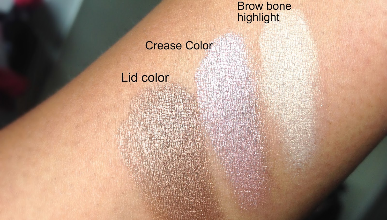 Diary of a Trendaholic Almay intense icolor review smokeyi for