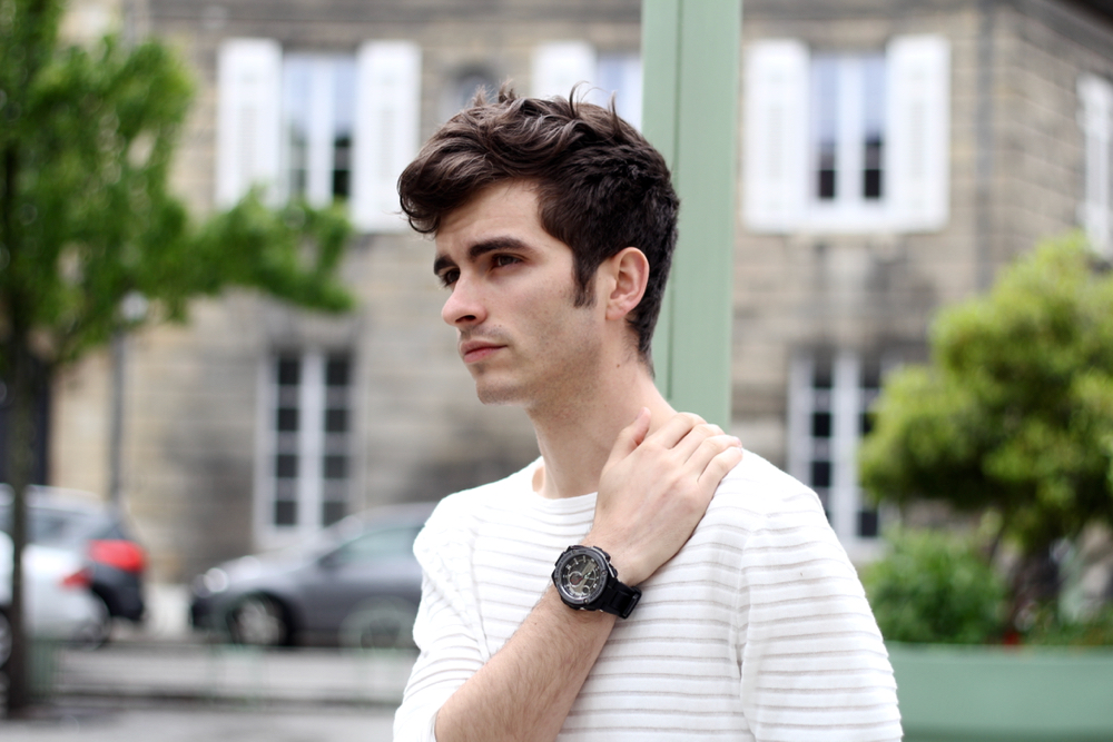 BLOG-MODE-HOMME-style-masculin-gshock-casio-montre-silicone-luxe-chrono-rains-sac-mocassin-churchs-zip-jeans-mec-bordeaux-paris-minimal-été