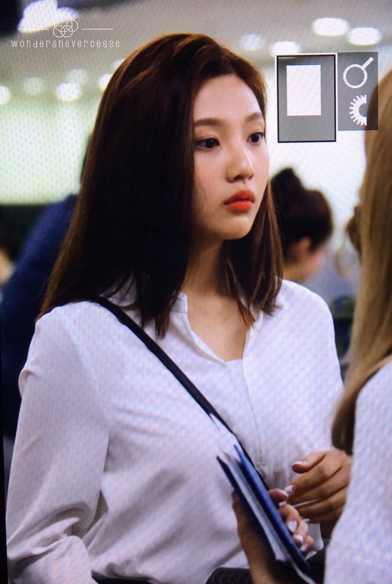 오늘공항에서 아침부터 미모대박난 조이 | 인스티즈