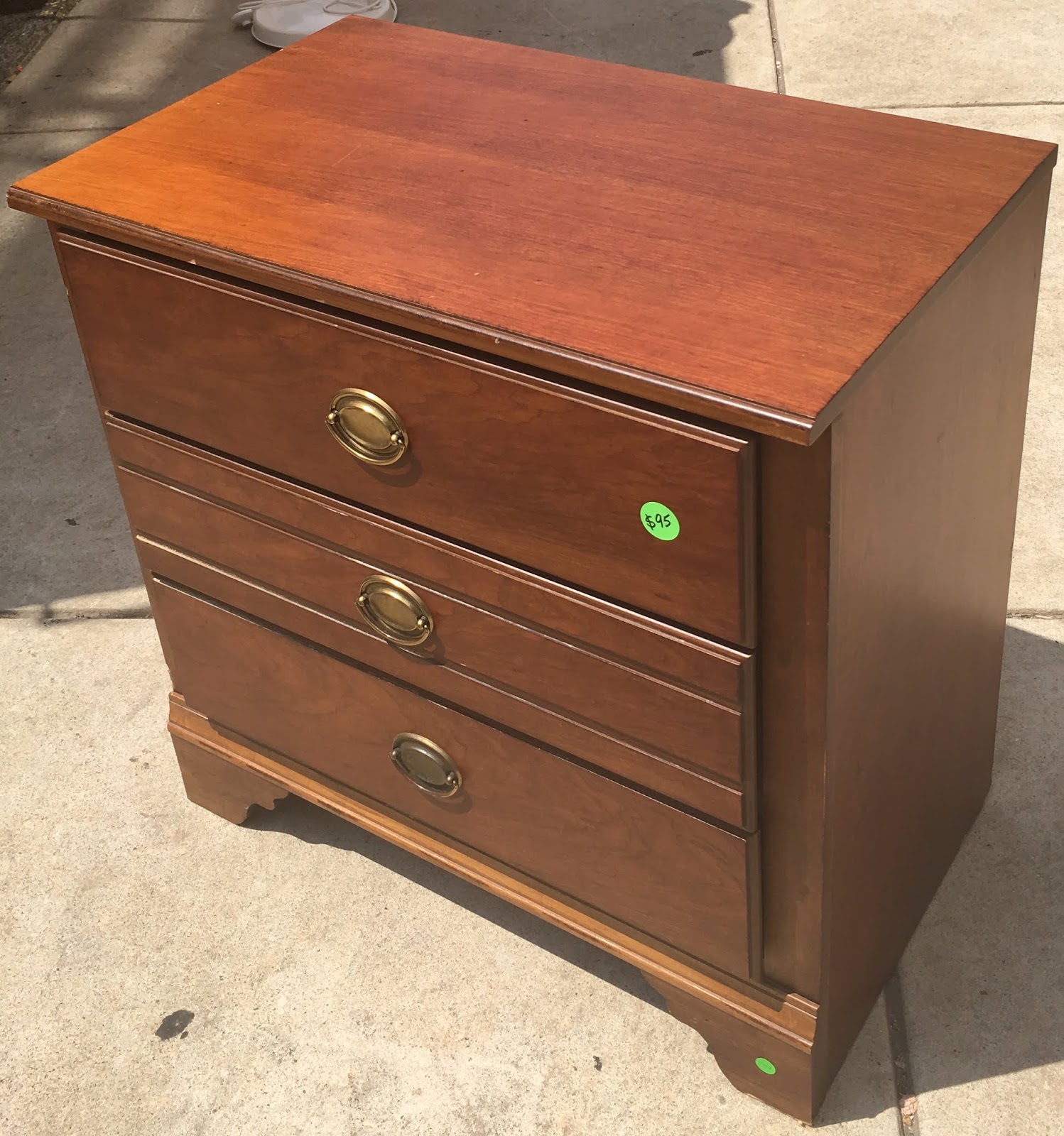 Uhuru Furniture Collectibles 3 Drawer Chest By Eddie Bauer