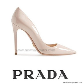 Queen Letizia wore Prada Pointy Toe Pump