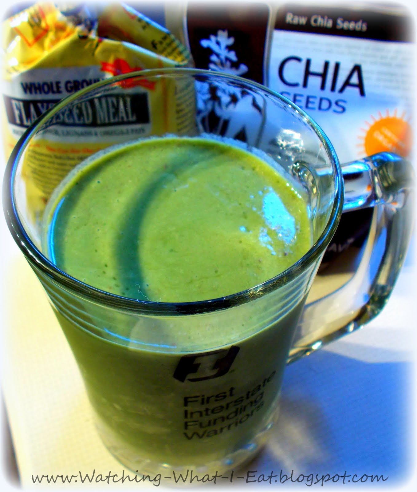 Watching What I Eat Green Smoothie with Chia & Flax Seeds