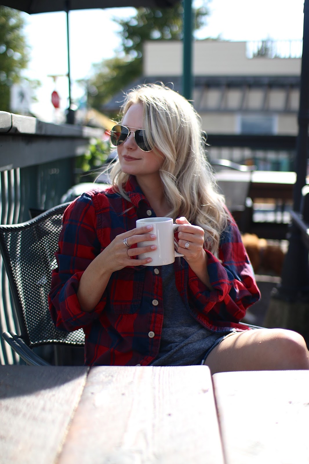 fashion blogger sipping morning coffee
