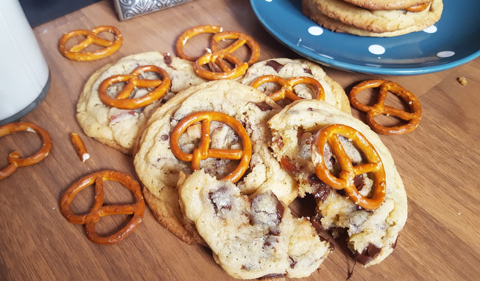 Süß &amp; Samtig: Karamell-Brezel-Cookies, soft baked