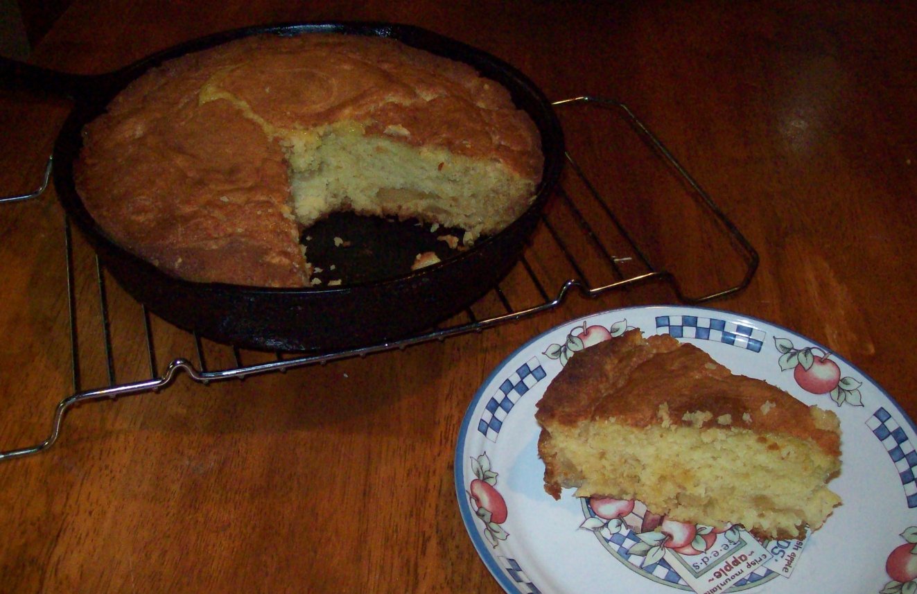Tea's Hope Chest Iron Skillet Peach Cake
