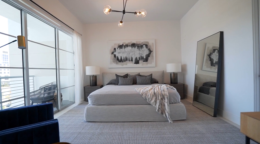 28 Interior Design Photos vs. Tour 155 E Boca Rd, Boca Raton, FL Luxury Condo