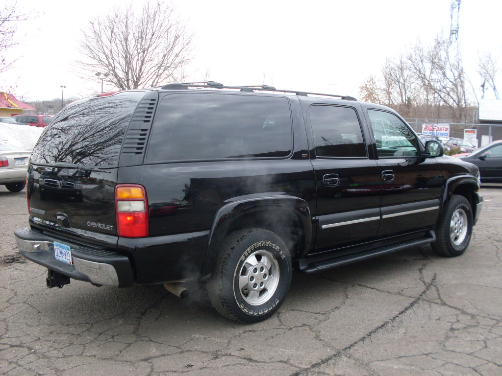 james: 2002 Chevrolet Suburban